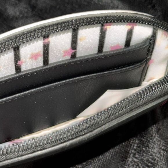 Cute Cat Face Coin Purse - Black and White - Picture 4 of 4